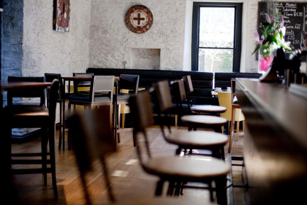 The Archangel,Restaurant & Bar With Rooms Frome Extérieur photo